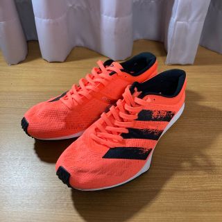 アディダス(adidas)のアディゼロ ベコジ2 中古 【ランニングシューズ】(シューズ)