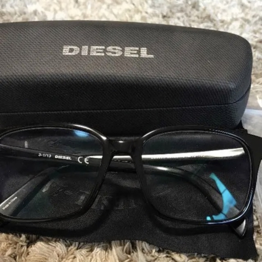 DIESEL ディーゼル　黒縁めがね