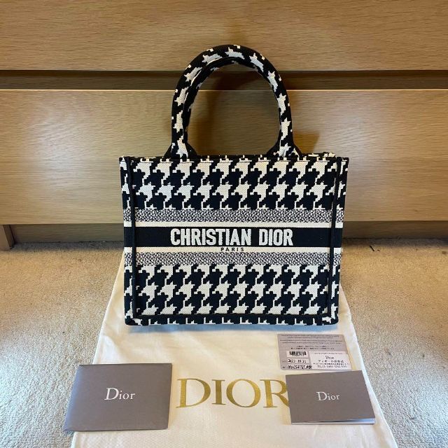 Christian Dior - Christian Dior ブックトート 千鳥格子 スモール ブラック