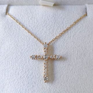 AHKAH パヴェダイヤクロスネックレス ゴールド18K