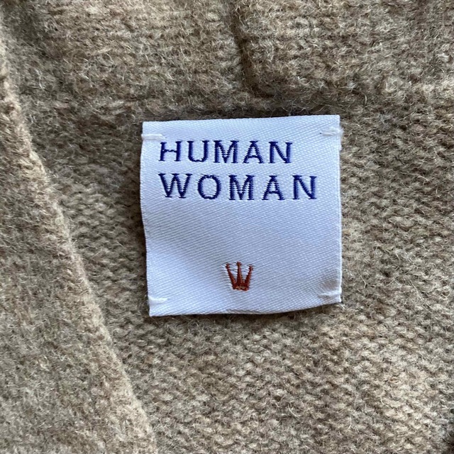 HUMAN WOMAN(ヒューマンウーマン)のヒューマンウーマン　HUMANWOMAN 変形ニット　ショート丈 レディースのトップス(ニット/セーター)の商品写真