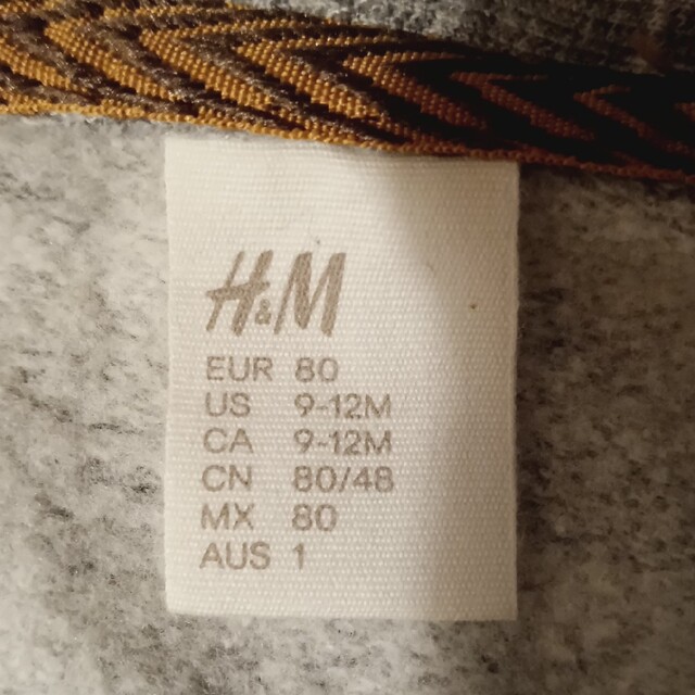 H&M(エイチアンドエム)のМちゃん様専用　秋冬　カーディガン　ジャケット　80 キッズ/ベビー/マタニティのベビー服(~85cm)(カーディガン/ボレロ)の商品写真