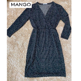 マンゴ(MANGO)のMANGO ドットワンピース🖤🤍　Lサイズ　美品　値下げ(ロングワンピース/マキシワンピース)