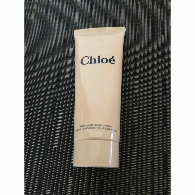 Chloe(クロエ)の新品未使用 クロエ パフューム ハンドクリーム コスメ/美容のボディケア(ハンドクリーム)の商品写真