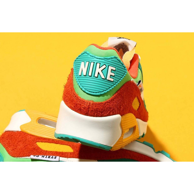 NIKE(ナイキ)の26cm 【Nike】 Air Max 90 SE  マルチ　【エアマックス 】 メンズの靴/シューズ(スニーカー)の商品写真