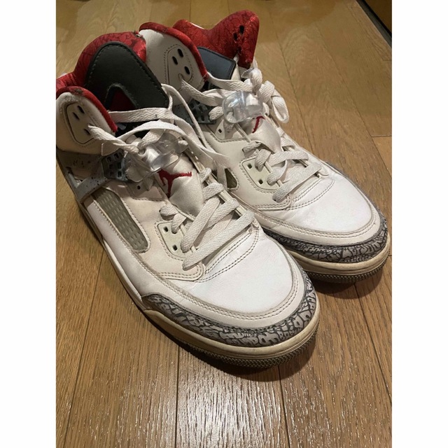 Jordan Brand（NIKE）(ジョーダン)のJORDAN Spizike White Cement メンズの靴/シューズ(スニーカー)の商品写真