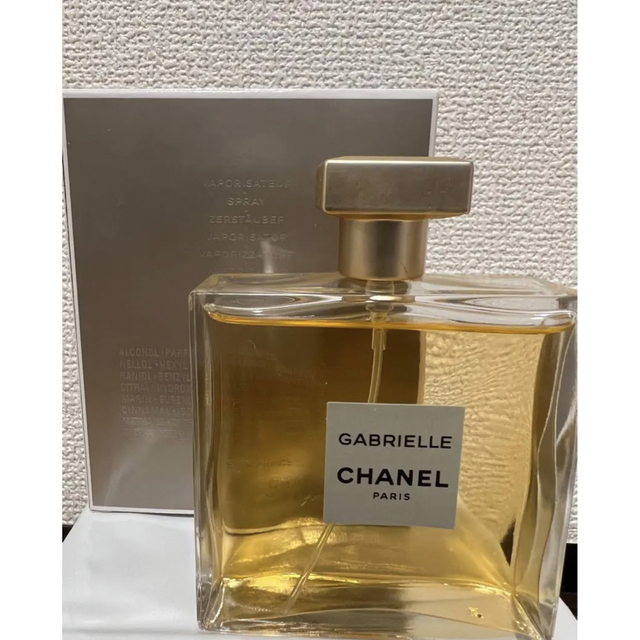 CHANEL(シャネル)の専用　シャネル オードゥ パルファム (ヴァポリザター) 100ml コスメ/美容の香水(香水(女性用))の商品写真