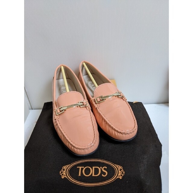 Tod's　ローファー