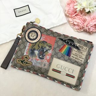 グッチ(Gucci)のGUCCI  クラッチバッグ  クーリエ  GGスプリーム  アップリケ  総柄(セカンドバッグ/クラッチバッグ)