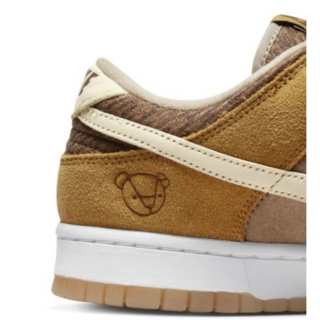 Nike Dunk Low Teddy Bear "Brown" 試着済