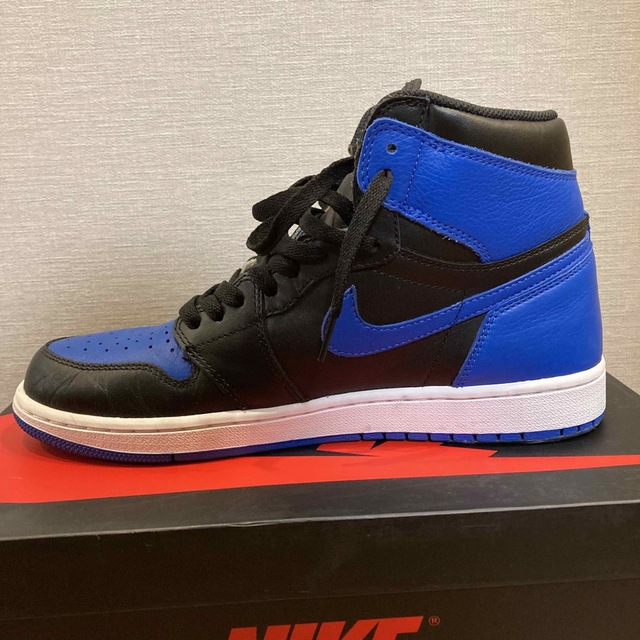 NIKE(ナイキ)の2017 Air Jordan 1 Retro High OG ROYAL 28 メンズの靴/シューズ(スニーカー)の商品写真