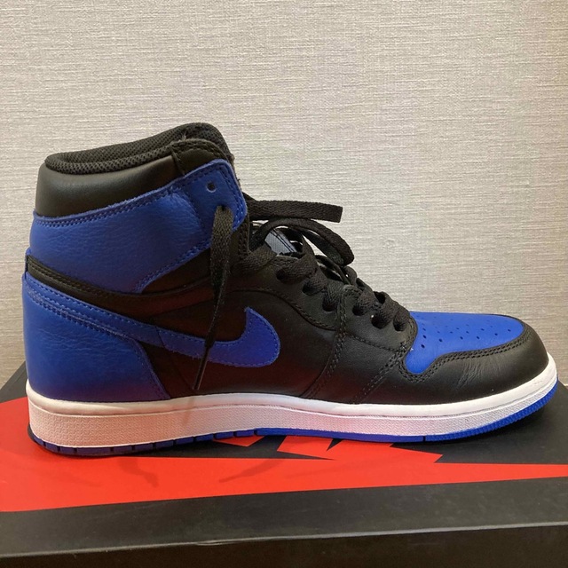 NIKE(ナイキ)の2017 Air Jordan 1 Retro High OG ROYAL 28 メンズの靴/シューズ(スニーカー)の商品写真