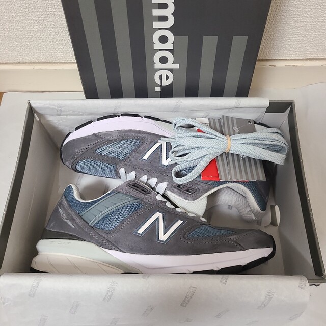 New Balance(ニューバランス)のSSZ × 長谷川昭雄 × New Balance 990V5 "Gray" メンズの靴/シューズ(スニーカー)の商品写真