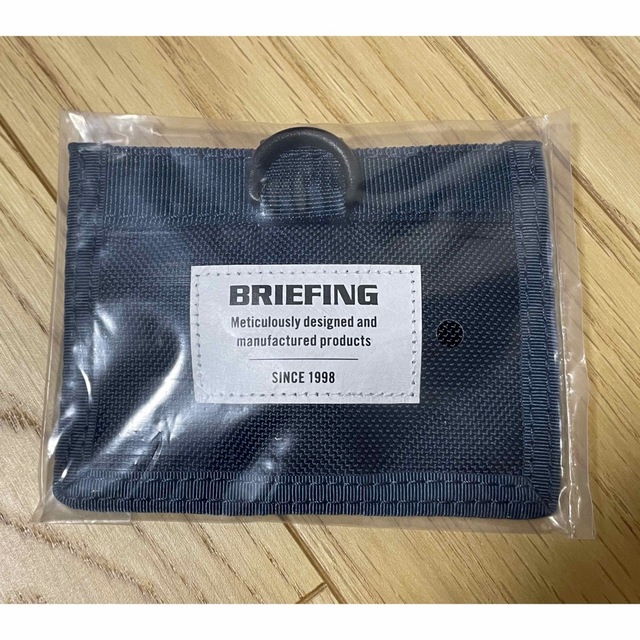 BRIEFING(ブリーフィング)のBRIEFING パスケース ノベルティ 非売品　未開封 メンズのファッション小物(名刺入れ/定期入れ)の商品写真