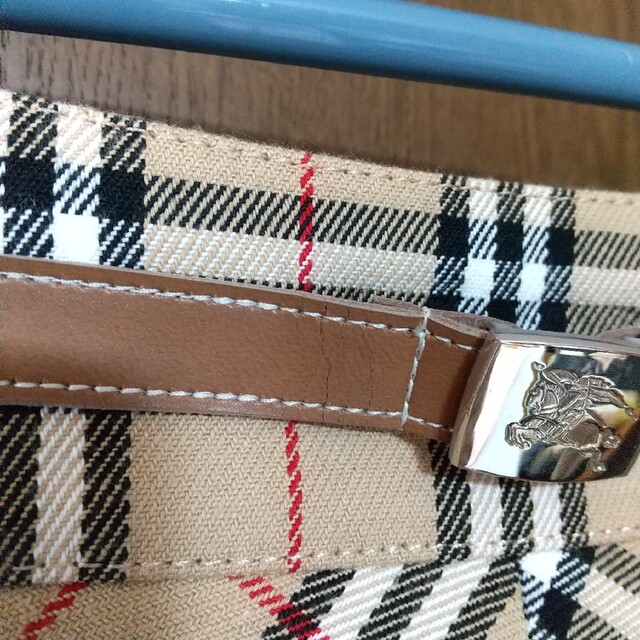 BURBERRY BLUE LABEL(バーバリーブルーレーベル)のフレアスカート レディースのスカート(ひざ丈スカート)の商品写真