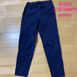 アディダス(adidas)の新品　アディダス　パンツ　長ズボン　ネイビー　M  ウーブンパンツ(その他)