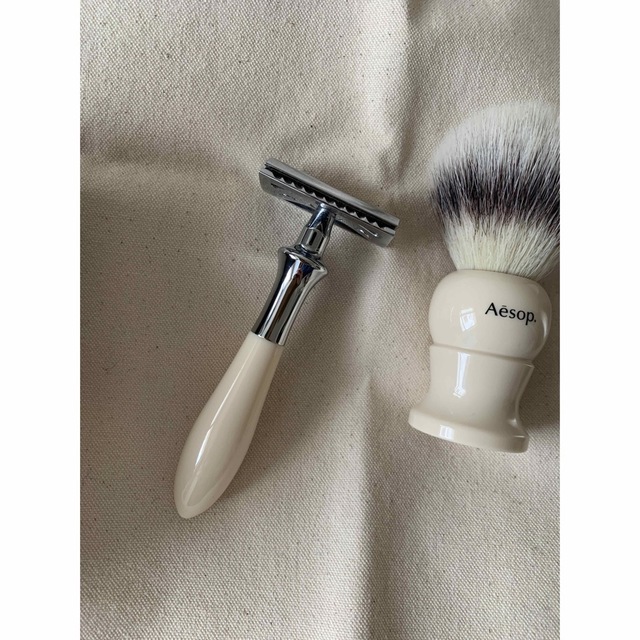 Aesop - mセール Aesop剃刀 髭剃りセットの通販 by R's shop Aesop - mセール Aesop剃刀 髭剃りセットの通販 by R's shop