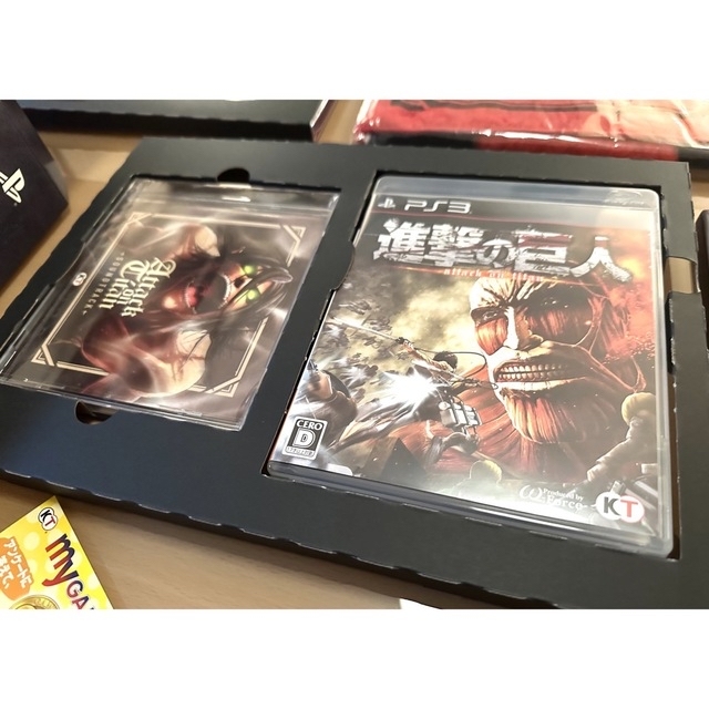 【未使用】【美品】PS3 進撃の巨人　トレジャーボックス