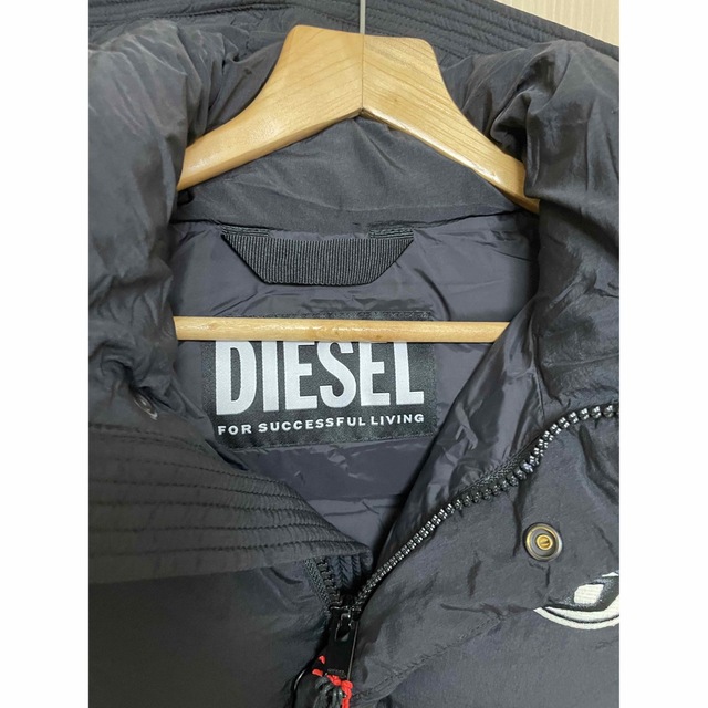 美品✨DIESEL ディーゼル 22aw メンズ　ダウンベスト ダウンジレ