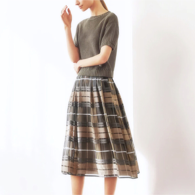 年末のプロモーション FOXEY - フォクシー 現行完売サイズ《Skirt