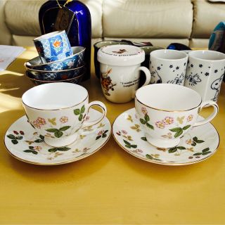 ウェッジウッド(WEDGWOOD)の💕新品💕WEDGWOOD💕ワイルドストロベリー💕カップ＆ソーサー2客set💕(食器)