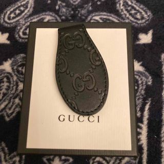 グッチ(Gucci)の美品 GUCCI グッチ シマ マネークリップ 黒 レザー イタリア製 総柄(マネークリップ)