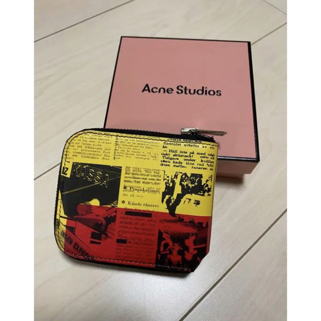 Acne Studios(アクネストゥディオズ)のAcne studios 財布 札入れ カードケース メンズのファッション小物(折り財布)の商品写真