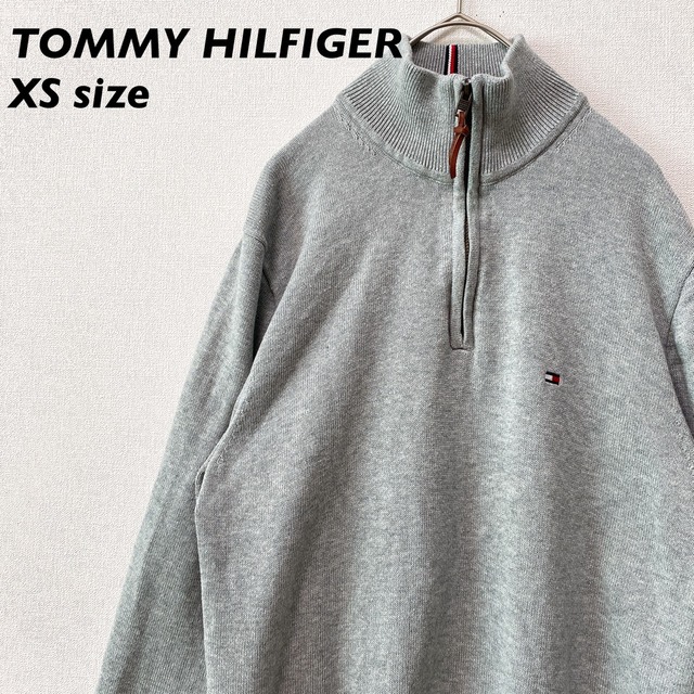 TOMMY HILFIGER(トミーヒルフィガー)のトミーヒルフィガー　スウェット　トレーナー　ハーフジップ　刺繍ロゴ　男女兼用 メンズのトップス(スウェット)の商品写真