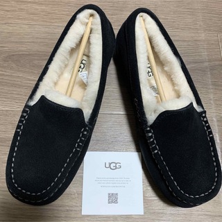 アグ(UGG)の新品未使用！正規品UGGモカシン アンスレー ブラック 24cm(スリッポン/モカシン)