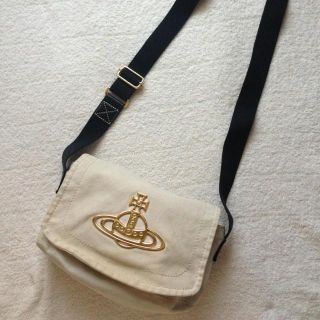 ヴィヴィアンウエストウッド(Vivienne Westwood)のVivienne Westwoodバッグ(ショルダーバッグ)