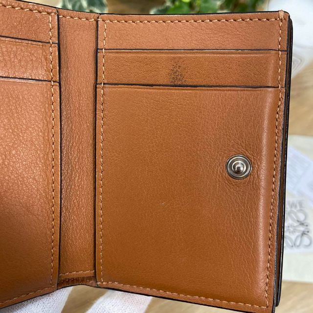 LOEWE ロエベ シェル アナグラムトライフォールドウォレット ミニ財布