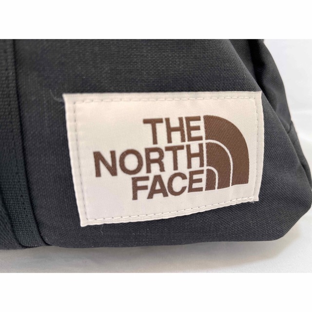 THE NORTH FACE(ザノースフェイス)の新品 ザノースフェイス バークレイ ダッフル S 36L ボストン ショルダー レディースのバッグ(ボストンバッグ)の商品写真