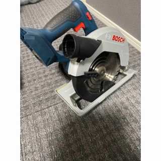 ボッシュ(BOSCH)のbosch バッテリー式電動丸のこ GKS 18V-57　（本体のみ）(その他)