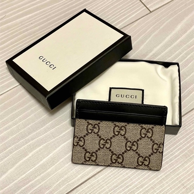 Gucci(グッチ)のGucci カードケース メンズのファッション小物(名刺入れ/定期入れ)の商品写真
