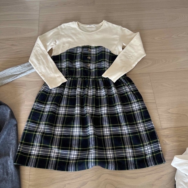 SHIPS KIDS(シップスキッズ)のお買い得！シップス、150  ５点セット キッズ/ベビー/マタニティのキッズ服女の子用(90cm~)(ワンピース)の商品写真