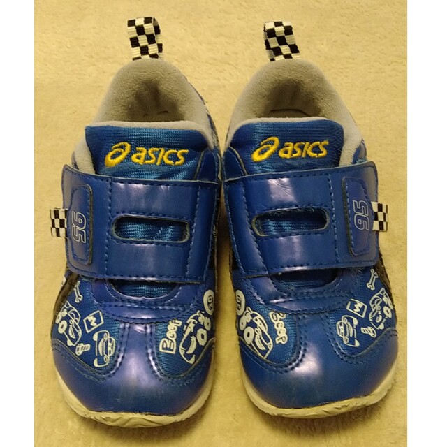 asics(アシックス)のアシックス 16cm SUKU2(スクスク) アイダホ BABY / Cars キッズ/ベビー/マタニティのキッズ靴/シューズ(15cm~)(スニーカー)の商品写真