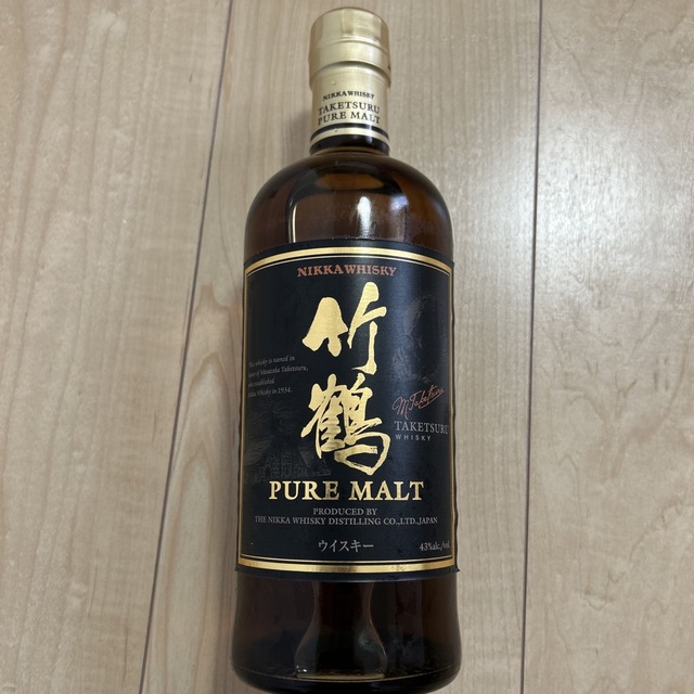 ニッカウヰスキー(ニッカウイスキー)の竹鶴旧ラベル　700ml 食品/飲料/酒の酒(ウイスキー)の商品写真