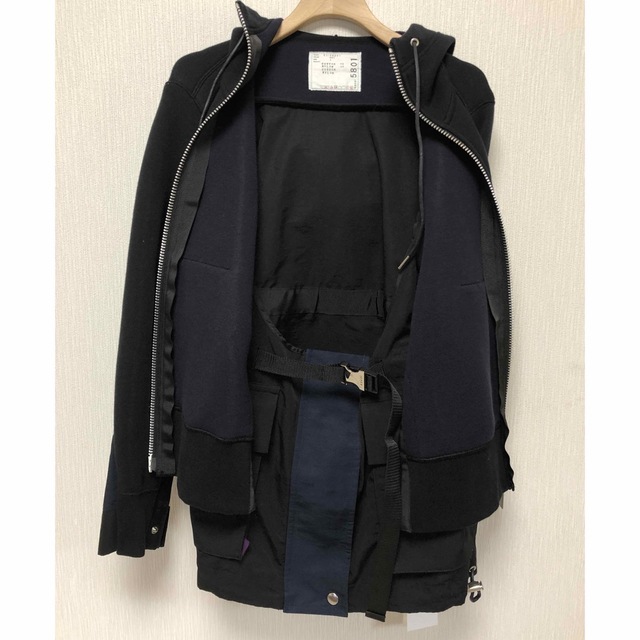 sacai(サカイ)の大幅お値下げ　sacai フーディー パーカー レディースのトップス(パーカー)の商品写真