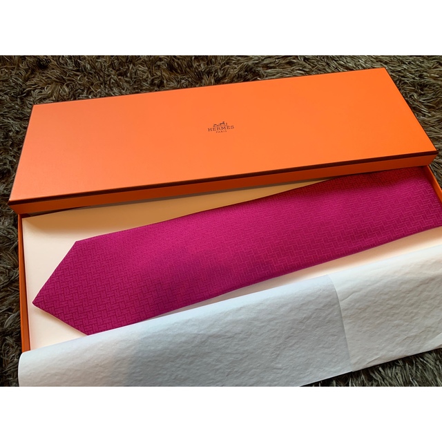 ≪超目玉☆12月≫ 【HERMES】新品、未使用、エルメス ネクタイ | tn