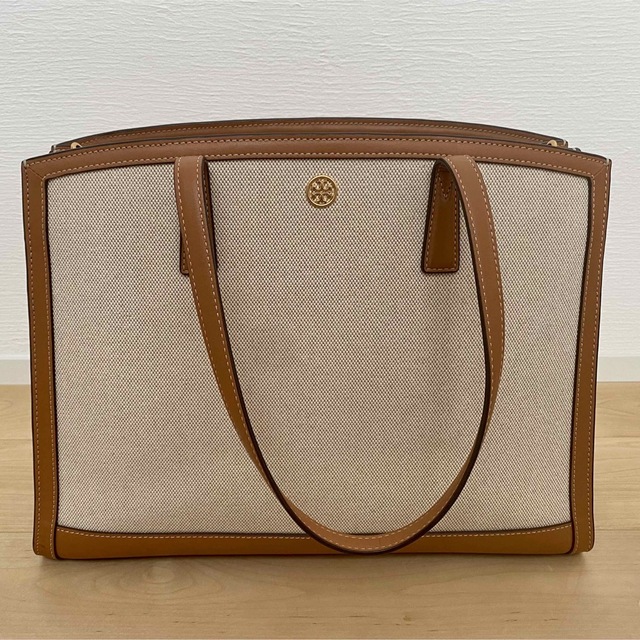 Tory Burch - トリーバーチ ウォーカー キャンバス サッチェル Tory Burch - トリーバーチ ウォーカー キャンバス サッチェル