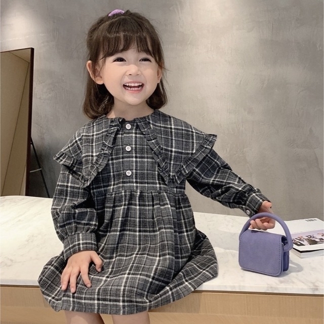 ビック襟　ワンピース キッズ/ベビー/マタニティのキッズ服女の子用(90cm~)(ワンピース)の商品写真