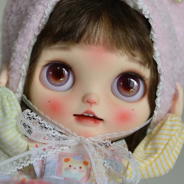 【気質アップ】 作家様カスタムブライス カスタムドール かわいい まんまる 笑顔 幼い 人形 人形