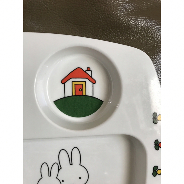 miffy(ミッフィー)のミッフィーランチプレート2枚セット インテリア/住まい/日用品のキッチン/食器(食器)の商品写真