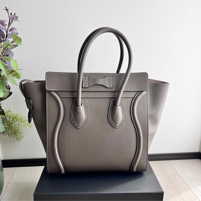 celine(セリーヌ)のCELINE／ラゲージ マイクロ お色：スリ セリーヌ レディースのバッグ(ハンドバッグ)の商品写真