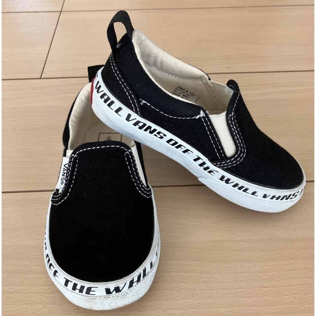 VANS(ヴァンズ)のバンズ　キッズシューズ　16㎝ キッズ/ベビー/マタニティのキッズ靴/シューズ(15cm~)(スニーカー)の商品写真