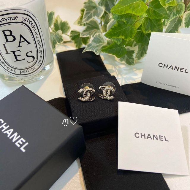 CHANEL シャネル ロゴ パール ピアス 美品