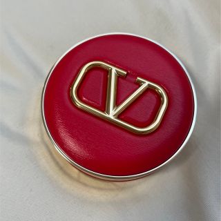 ヴァレンティノ(VALENTINO)の【最終値下げ】valentino GOクッション ファンデーション(ファンデーション)