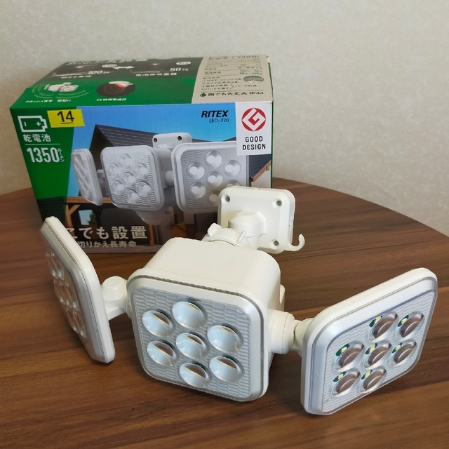RITEX LED センサーライト インテリア/住まい/日用品のライト/照明/LED(その他)の商品写真