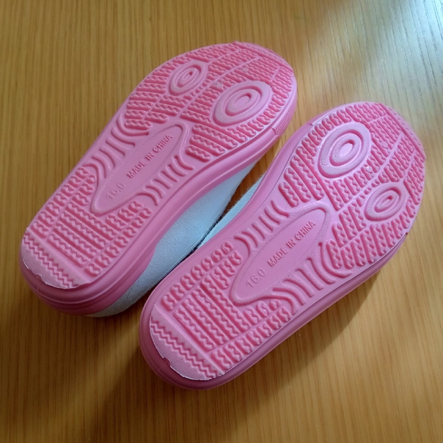 アカチャンホンポ(アカチャンホンポ)の上靴　上履き　バレーシューズ　16cm　ピンク キッズ/ベビー/マタニティのキッズ靴/シューズ(15cm~)(スクールシューズ/上履き)の商品写真