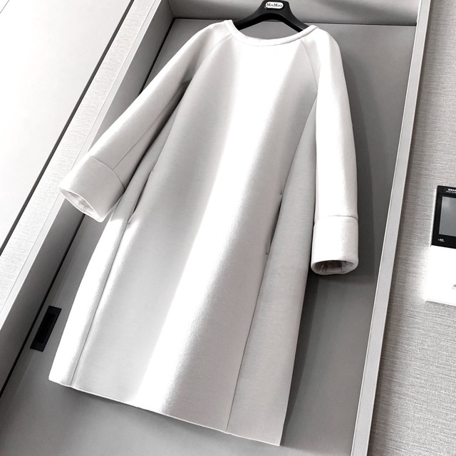 新品同様‼️マックスマーラ'S Max Mara ロゴ入り ふんわりワンピース-
